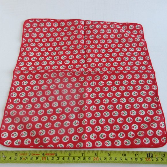 Vintage Rare Red Cloth Napkins (4) Square 13" Floral Pattern Design Hong Kong - Picture 2 of 6